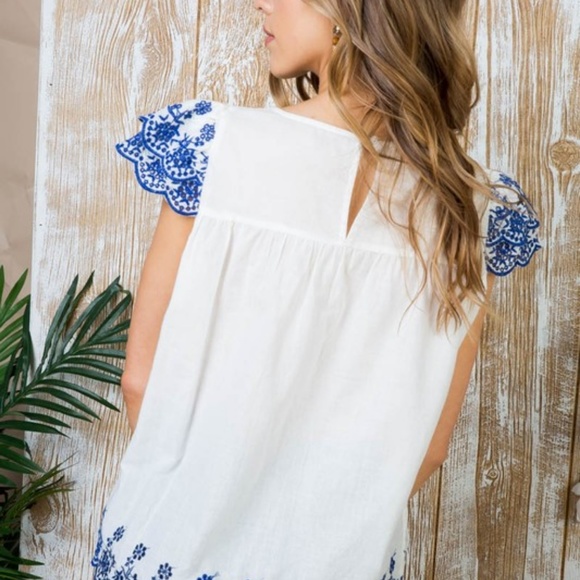 💥Just in💥Flower Pedal Shoulder Top - Picture 8 of 8